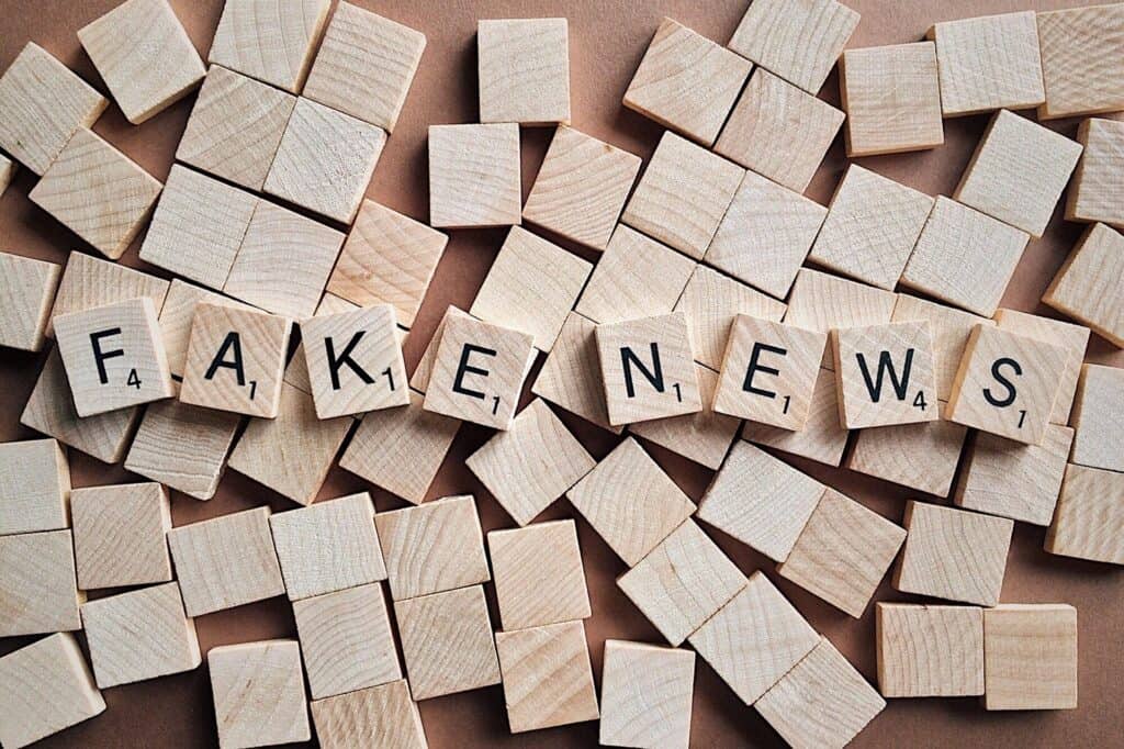 Guia para detectar fake news